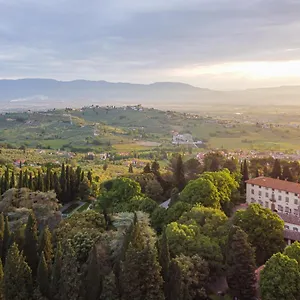 La Fattoria Di Capezzana Séjour à la ferme